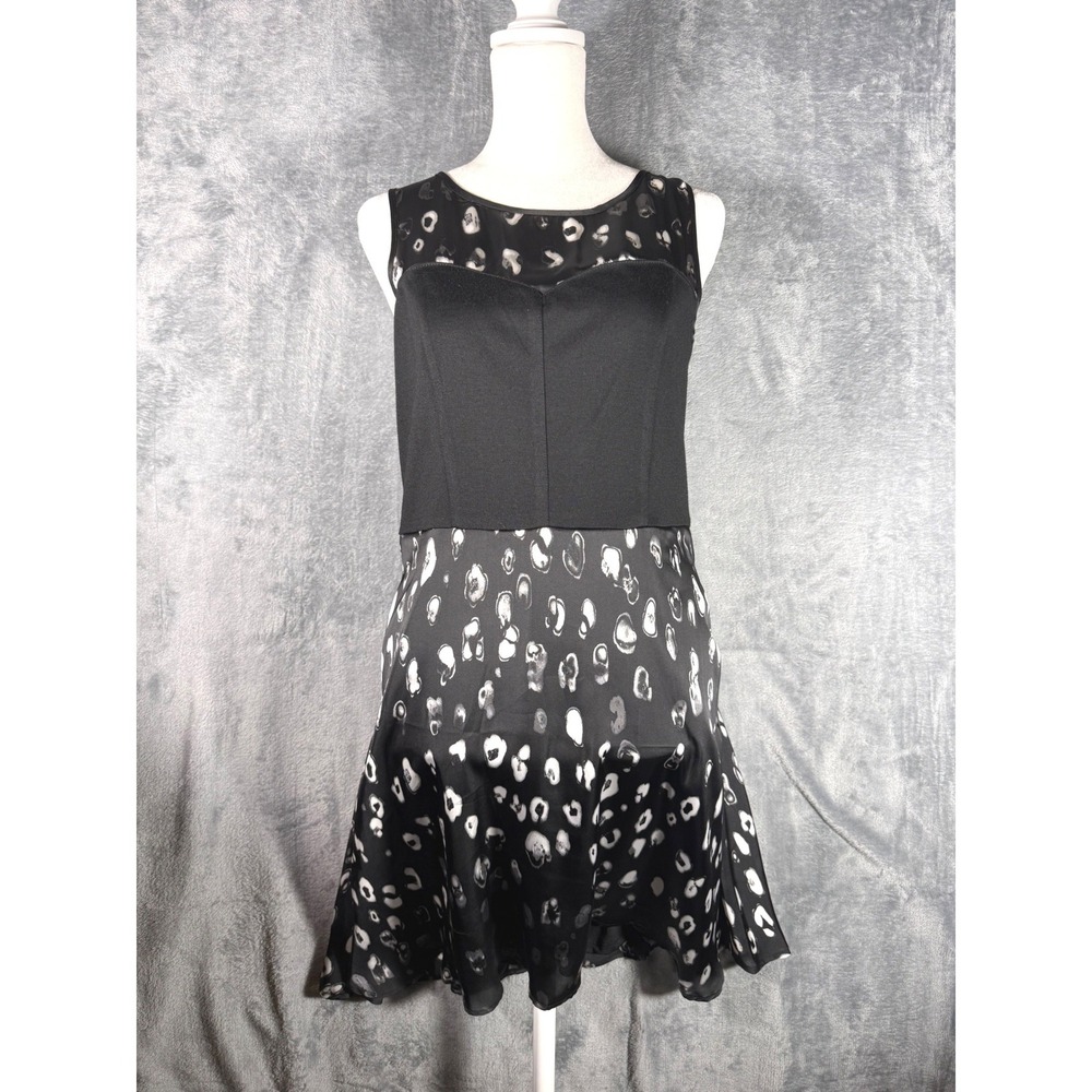 Eric + Lani Womens Stone Grey Gumballs Print Fit Flare Dress KS0L7270 Medium NWT